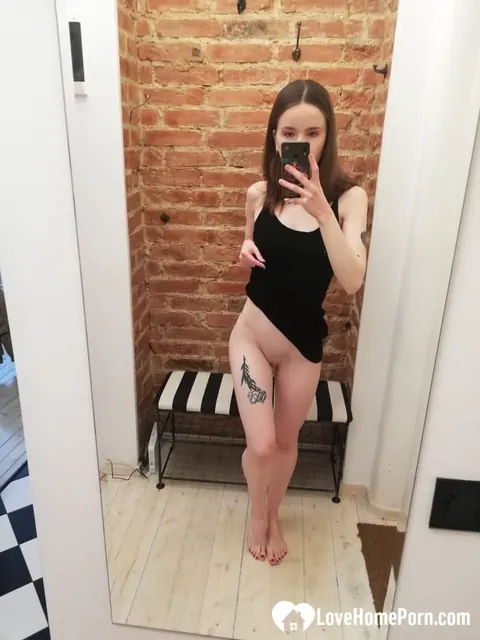 Brunette with Tattoos Undresses and Spreads for Mirror Selfies – photo 6 of 20