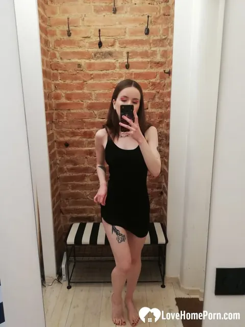 Brunette with Tattoos Undresses and Spreads for Mirror Selfies – photo 19 of 20