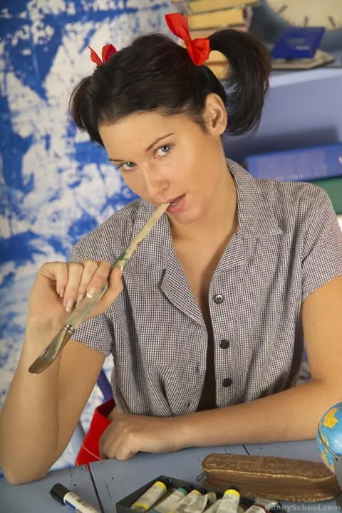 Belicia: Tall Brunette Strips Out of Her Socks – photo 2 of 21