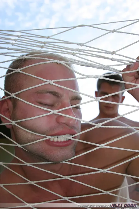 Two Thick Men Kiss and Fuck in the Bathroom – photo 19 of 21