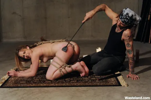 Thick Woman Takes Anal Hook and Bondage Sex – photo 8 of 16