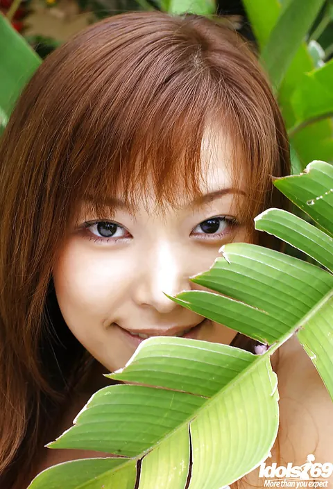 Yua Aida: Japanese Brunette Sheds Her Shorts and Bikini Outdoors – photo 5 of 15