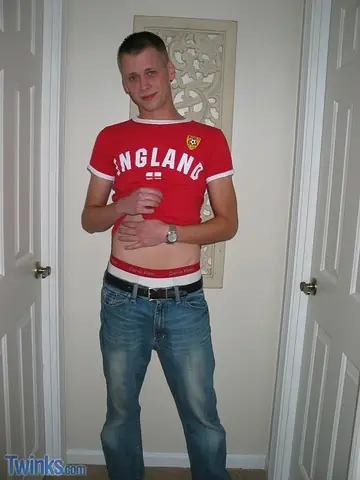 Skinny Guy Strokes His Small Dick to a Gay Cumshot