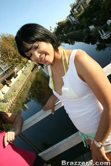 Alexa Jordan – Tall Latina MILF Has a Threesome on Public Boardwalk