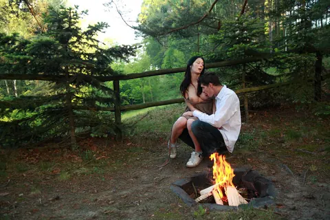 Kate Gold: Czech Brunette Gets Fucked Outdoors and Takes Cum on Her Ass – photo 3 of 15