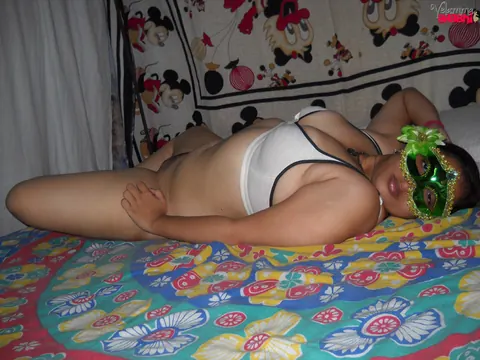Curvy Indian MILF with Big Tits Strips and Spreads Her Pussy – photo 5 of 10