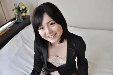 Japanese Woman Strips Out of Her Lingerie and Gets a Toy Teased