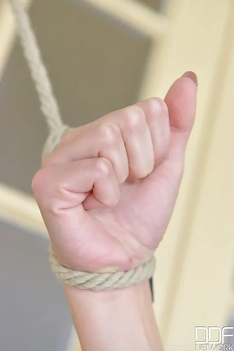 Marie Clarence: European Redhead in Bondage Takes Machine Anal – photo 2 of 16