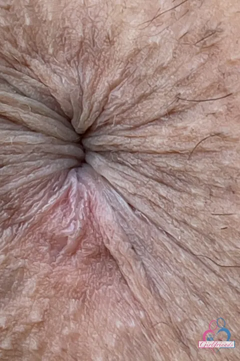 Lily Adams: PAWG Brunette Spreads Her Pussy and Asshole Outdoors – photo 20 of 21