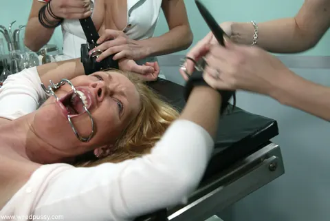 Chanta Rose: Blonde in a Nurse Uniform Gets Fingered and Licked by Two Women – photo 3 of 20