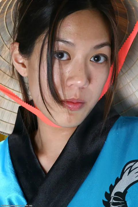 Asian Woman Spreads Her Hairy Pussy in Close-Up – photo 2 of 21