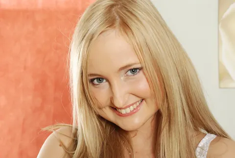 Blonde European Bares Her Shaved Pussy from Denim Shorts – photo 8 of 16