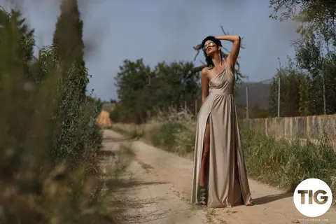 Sarah Long: Slim British Brunette Strips Out of Her Dress Outdoors – photo 13 of 21