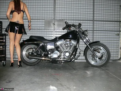Aussie Jewel: Tall Blonde with Big Natural Tits Poses on Motorcycle – photo 2 of 16