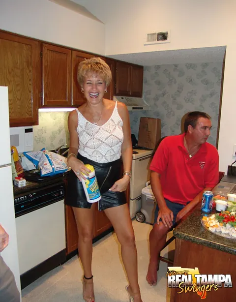 Tracy Lick: Thick Mature Redhead Joins a Group Blowjob and Toy Play – photo 6 of 15