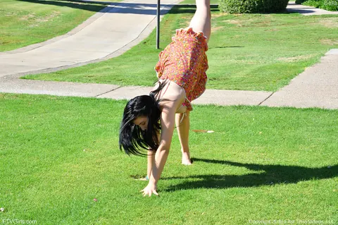 Jenna Reid: Brunette Strips Off Her Skirt and Masturbates with a Banana Outdoors – photo 4 of 21