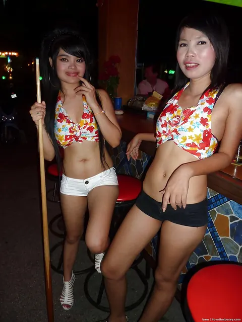 Thai Woman in White Shorts Strips and Gets Fucked – photo 8 of 14