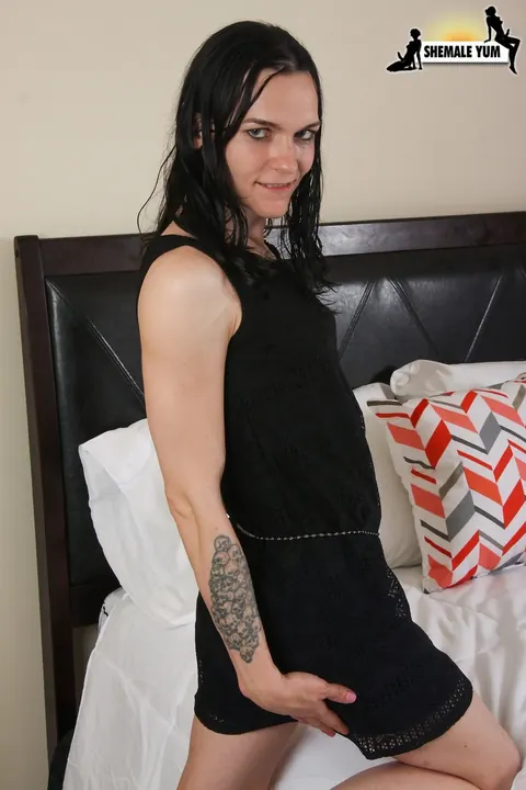 Trans Woman Spreads and Strokes to Cum – photo 2 of 16