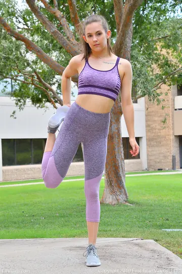 Brunette Strips Out of Her Yoga Pants and Masturbates at the Gym