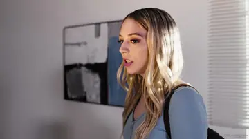 Lily Larimar – Petite Blonde Lesbians Lick, Finger and Scissor