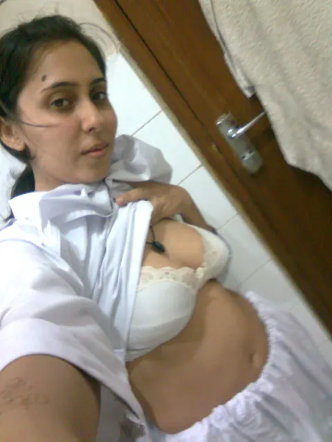 Indian Woman Uncups Saggy Tits and Spreads in the Bathroom – photo 2 of 10