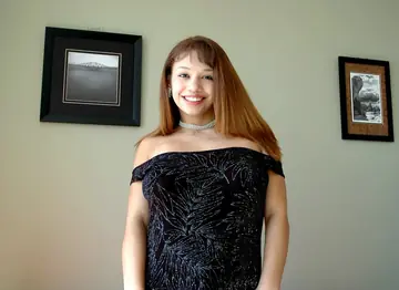 Curvy Latina with Big Tits Shows Off Her Shaved Pussy