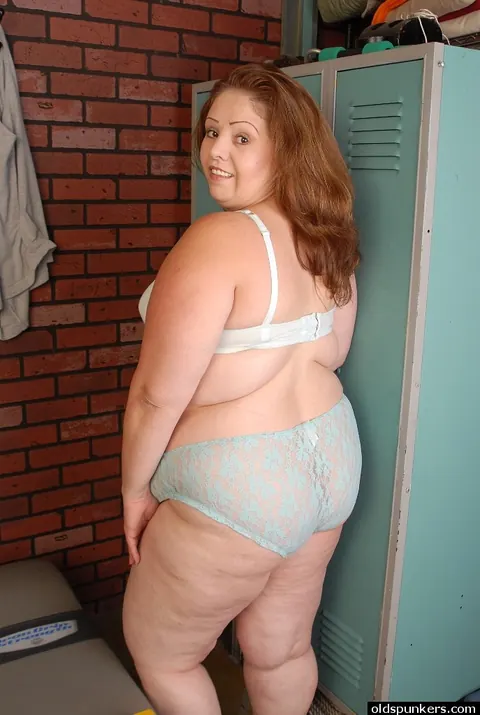 Mature BBW Undresses and Pulls Panties Aside to Spread Her Pussy – photo 7 of 16