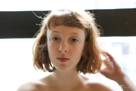 Redhead Fingers Her Hairy Pussy – photo 3 of 16