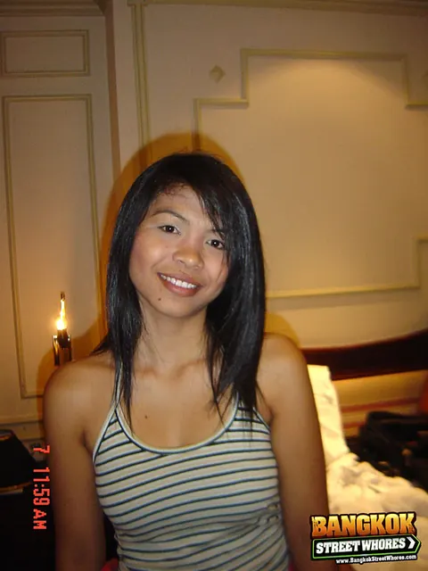 Two Hairy Asian Women Share a Man in a Threesome – photo 3 of 14