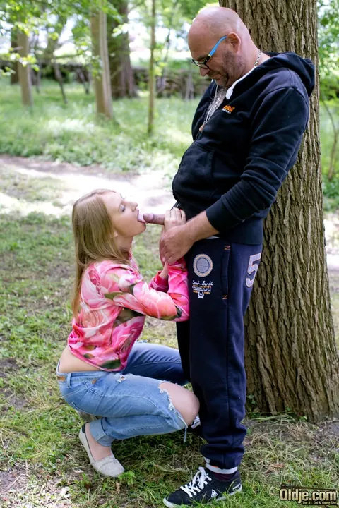 Milane Blanc: Slim Blonde Sucks and Fucks a Man in the Forest – photo 3 of 20