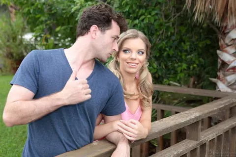 Trisha Parks: Curly Blonde Kisses Her Partner and Gets Fucked Outdoors – photo 13 of 17