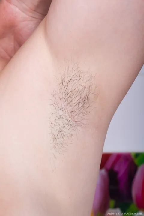 Hairy MILF Strips Naked and Spreads Her Legs Wide – photo 5 of 21