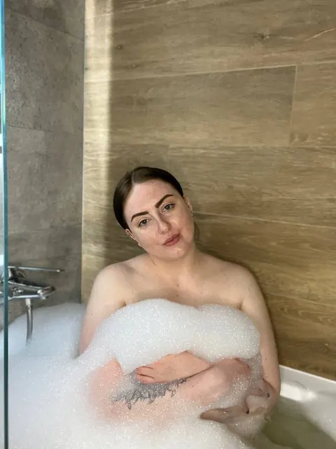 European BBW Stands Nude in the Bathroom – photo 3 of 10