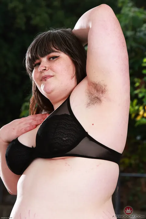 Cece Lachey: BBW Brunette in Lingerie Shows Her Hairy Bush Outdoors – photo 5 of 21