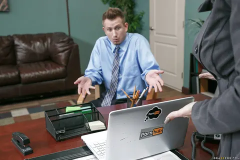 Britney Amber: Redhead Secretary Takes Double Penetration and a Facial in the Office – photo 1 of 16