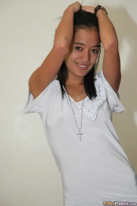 Short-Haired Filipina Strips Off Her Panties in a Hotel Room – photo 2 of 21