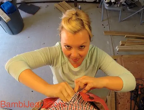Bambi Jean: Mature Blonde MILF Gives a Blowjob While Clothed – photo 13 of 15