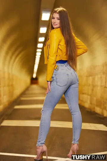 Thick Brunette in Jeans and High Heels Takes Anal Cowgirl and Missionary