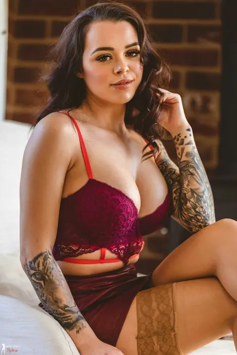 Mia Stryker: Tattooed Brunette Strips Out of Her Lingerie and Skirt – photo 4 of 12