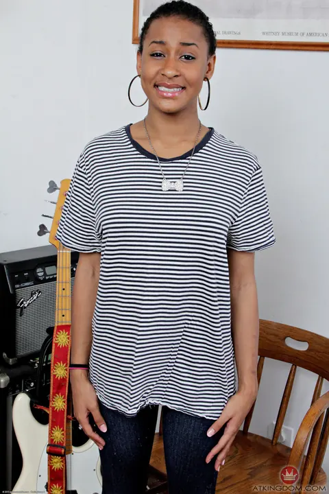Jazzy Jamison: Skinny Ebony Babe Strips Off Her Jeans and Plays with a Dildo – photo 1 of 21