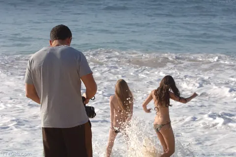 Faye Reagan: Two Thick Women in Bikinis and Glasses Strip Nude on the Beach – photo 4 of 20