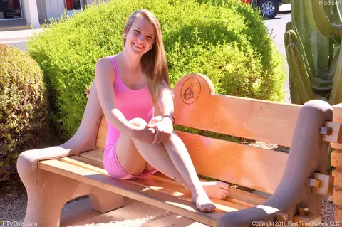 Two Women Flash in Public and Eat Pussy Outdoors – photo 17 of 21