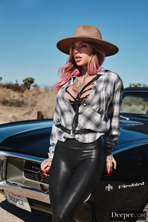Chantal Danielle: Busty Redhead in Glasses Sucks and Fucks Outdoors by a Car – photo 1 of 21