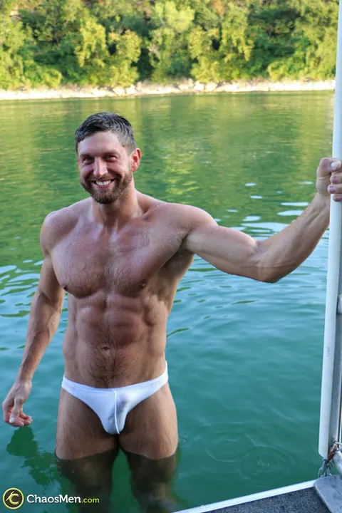 Hairy Brunette Bodybuilder Strips and Poses Nude Outdoors – photo 13 of 20