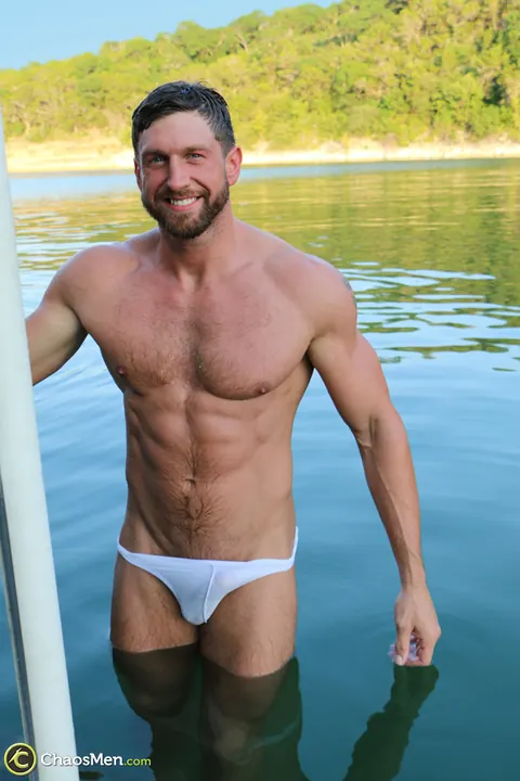Hairy Brunette Bodybuilder Strips and Poses Nude Outdoors – photo 17 of 20