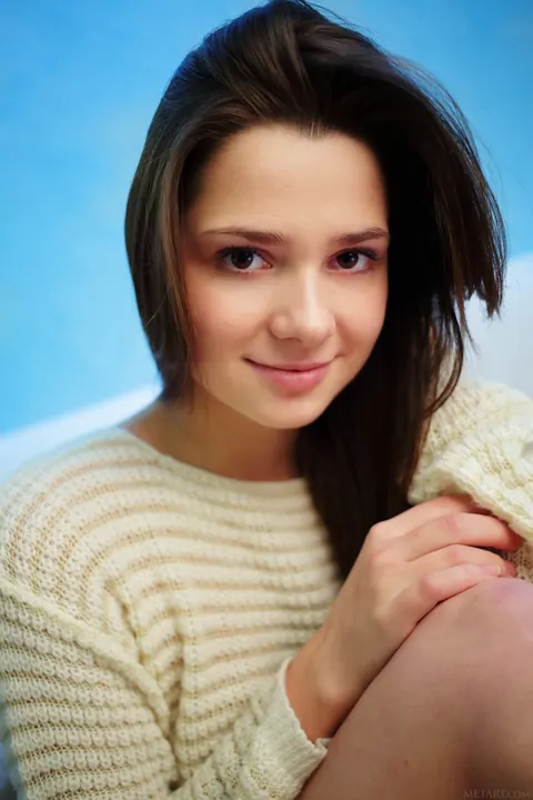 Kamila A: Brunette in Socks Spreads Her Shaved Pussy – photo 6 of 18