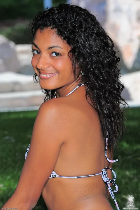 Neela Sky: Petite Indian Brunette Spreads Her Hairy Pussy Outdoors – photo 2 of 21