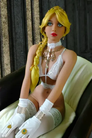 Blonde Poses Naked and Shows Her Swollen Pussy Lips