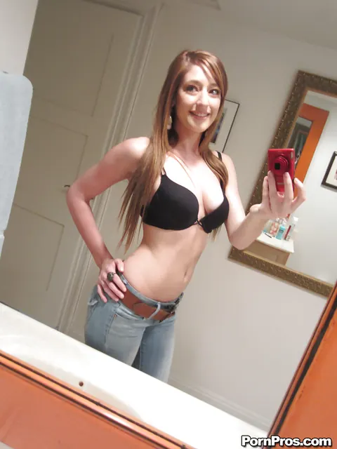 Casana Lei: Brunette Strips Out of Her Jeans in the Bathroom Mirror – photo 4 of 16