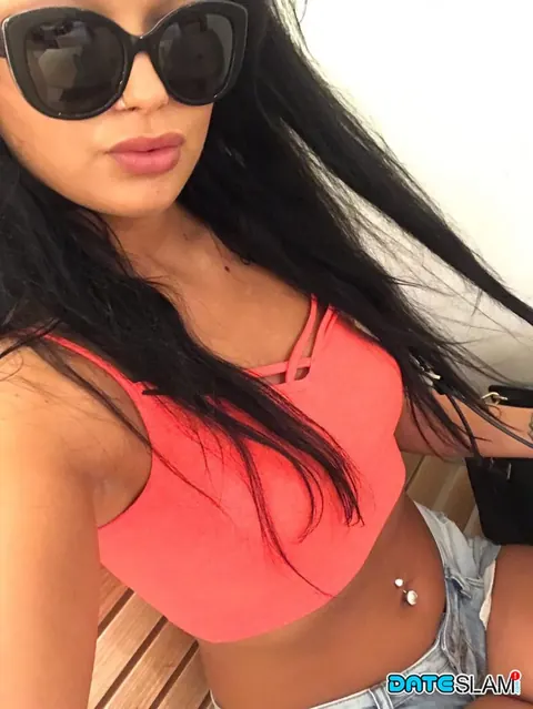 Dafne: Brunette in Lingerie and Glasses Poses for a Mirror Selfie Outdoors – photo 7 of 12